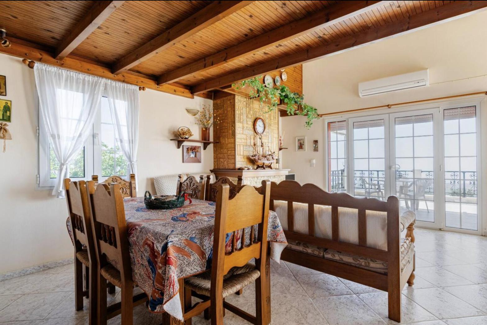 Апартаменты Pan Family House Тира Экстерьер фото